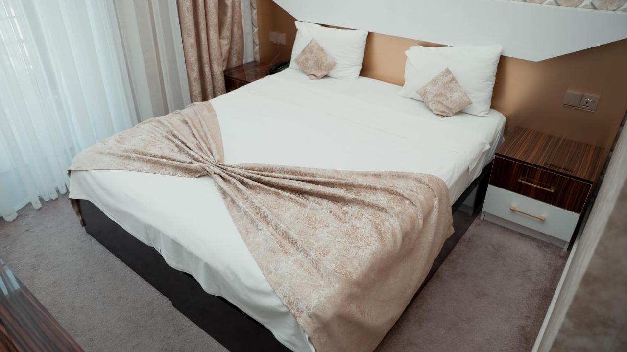 Dionis Hotel Баку Екстер'єр фото
