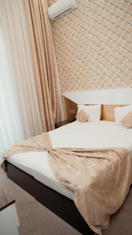 Dionis Hotel Баку Екстер'єр фото
